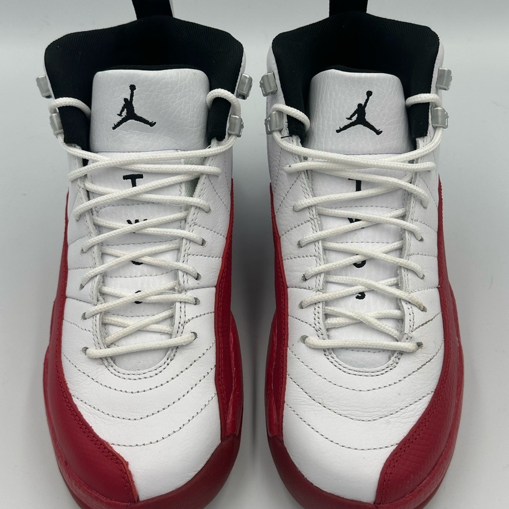 Air Jordan 12 Retro GS White/Varsity Red | Size 5.5Y / 7W | ECU